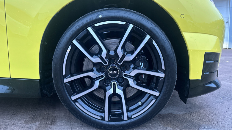 MINI Cooper 135kW E Sport 41kWh 3dr Auto Electric Hatchback